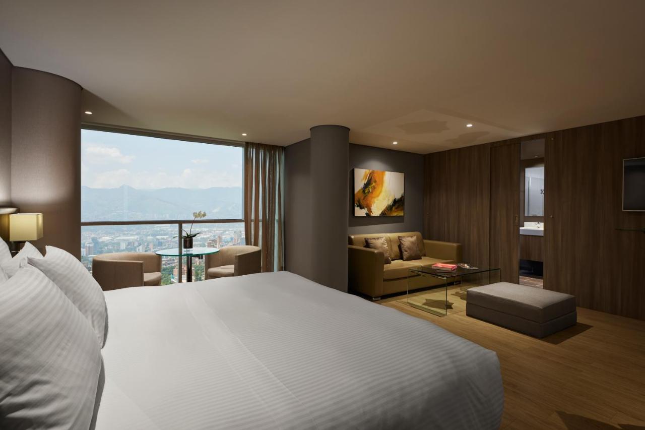 Binn Hotel Medellin Ngoại thất bức ảnh
