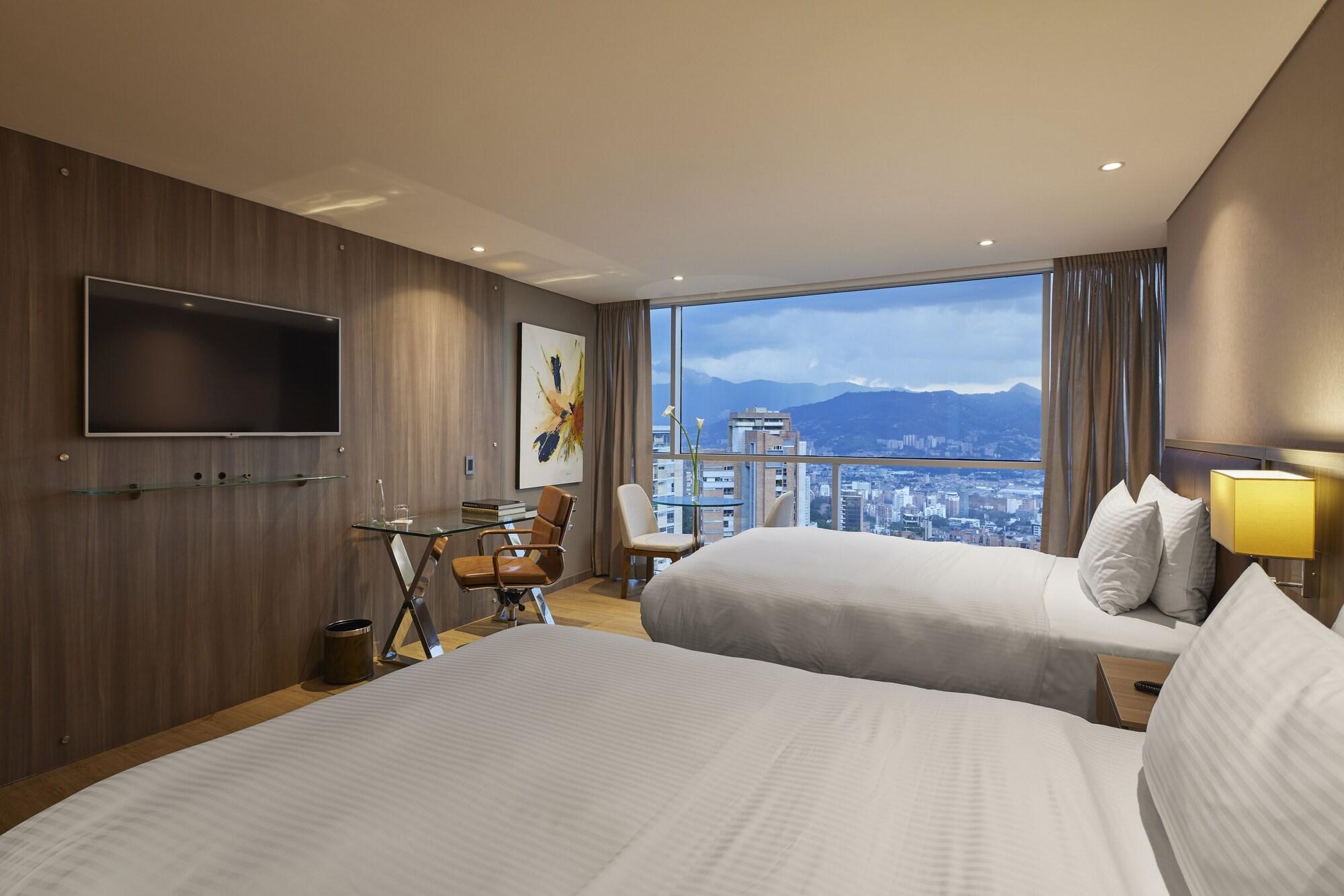 Binn Hotel Medellin Ngoại thất bức ảnh