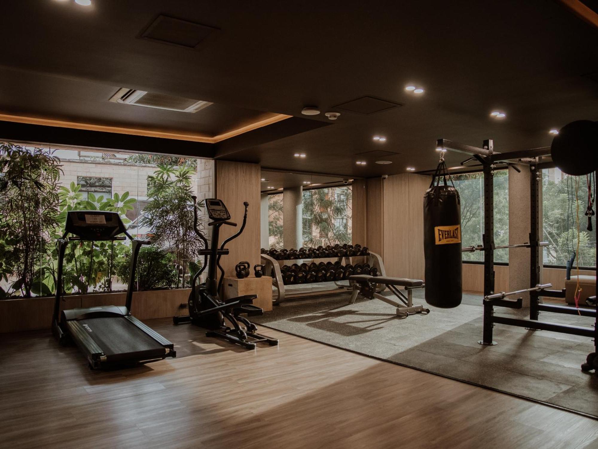 Binn Hotel Medellin Ngoại thất bức ảnh