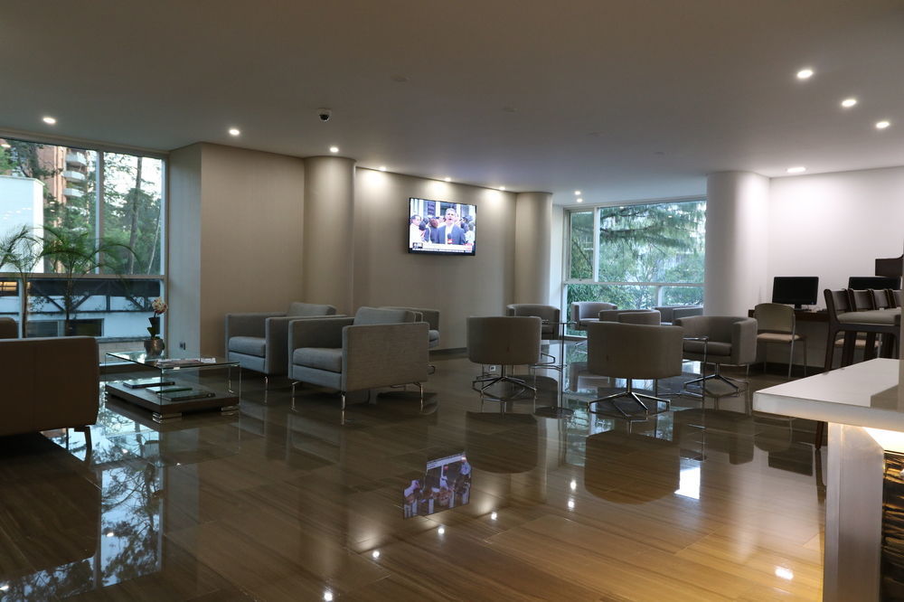 Binn Hotel Medellin Ngoại thất bức ảnh